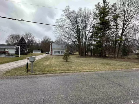 9405 Crabb, Temperance, MI 48182