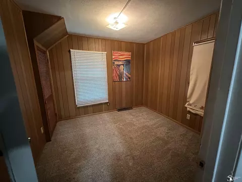 Bedroom - 9405 Crabb, Temperance, MI 48182 photo 1 of 5