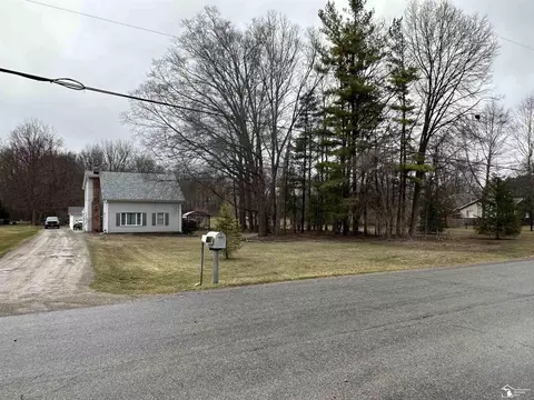 Exterior - 9405 Crabb, Temperance, MI 48182 photo 2 of 11