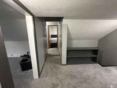Entry Way - 9405 Crabb, Temperance, MI 48182 photo 2 of 2