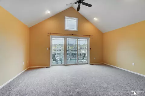 Living - 3126 Charme Hbr, Monroe, MI 48162 photo 6 of 11