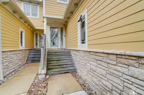 Exterior - 3126 Charme Hbr, Monroe, MI 48162 photo 4 of 8