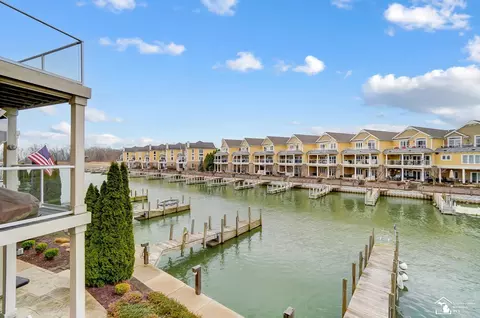 View/Area - 3126 Charme Hbr, Monroe, MI 48162 photo 1 of 10
