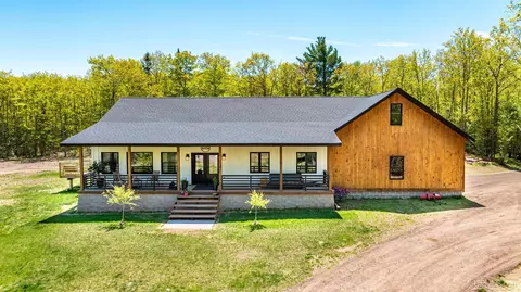 25195 Sved, Hancock, MI 49930