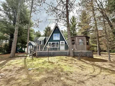 1320 S Helen Lk, Ishpeming, MI 49849