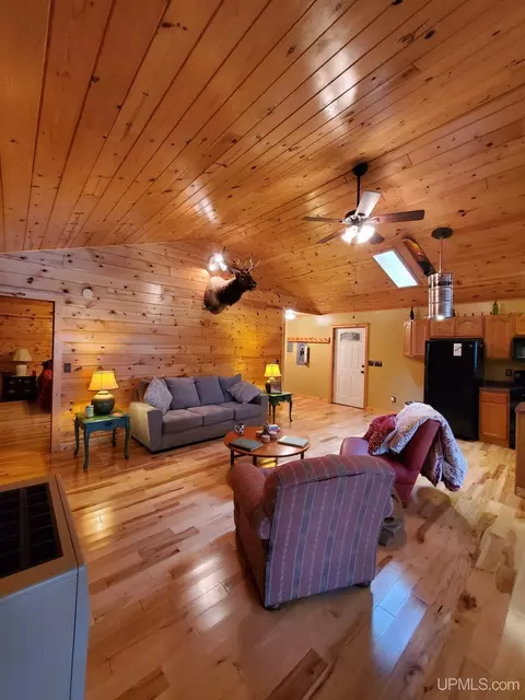 1397 N Chip Lk, Germfask, MI 49836 photo 22