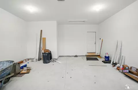 Entry Way - 300 Central Park Blvd, Monroe, MI 48162 photo 8 of 8