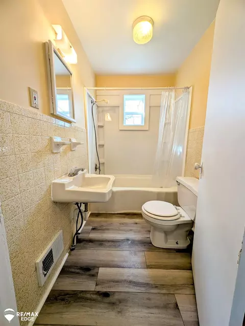 613 W Flint, Davison, MI 48423 photo 9