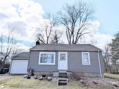613 W Flint, Davison, MI 48423