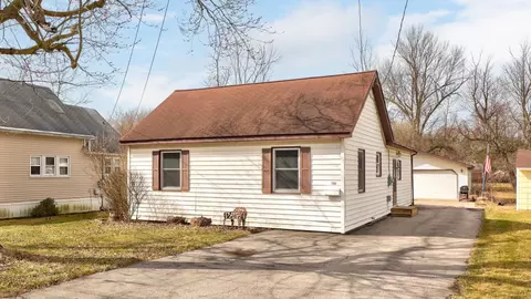 2981 Harrison, Saginaw, MI 48604
