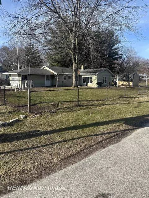 419 State Park, Bay City, MI 48706