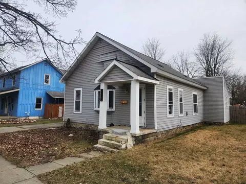 306 E 6th, Clare, MI 48617
