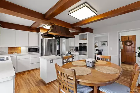Kitchen - 7230 Milwaukee, Tecumseh, MI 49286 photo 2 of 3