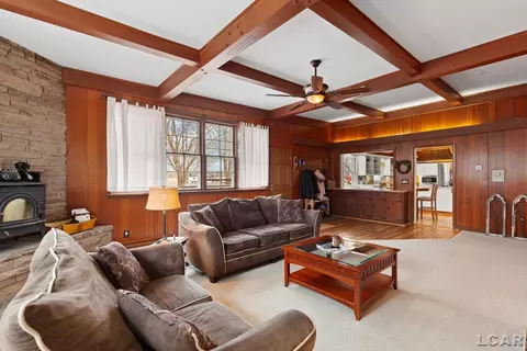 Living - 7230 Milwaukee, Tecumseh, MI 49286 photo 4 of 5