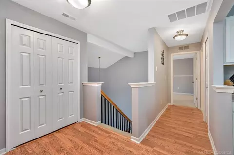 16453 Chatham, Macomb, MI 48044 photo 5