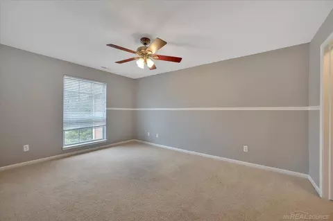 16453 Chatham, Macomb, MI 48044 photo 15
