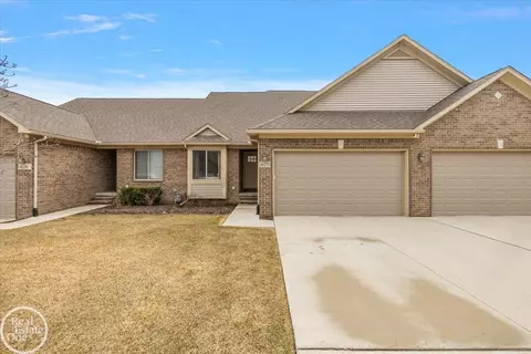 48278 Applegrove, New Baltimore, MI 48051