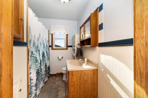 Bath - 9276 East, Burt, MI 48417 photo 1 of 2