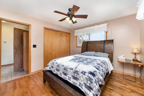 Bedroom - 9276 East, Burt, MI 48417 photo 1 of 2