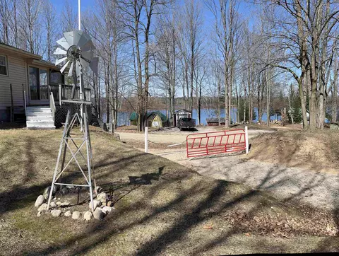 Exterior - 3466 Mapleridge, Lupton, MI 48635 photo 12 of 29