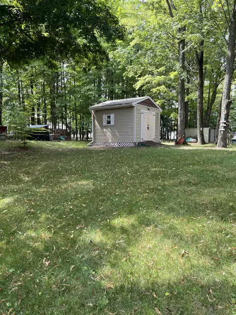 Exterior - 3466 Mapleridge, Lupton, MI 48635 photo 6 of 29