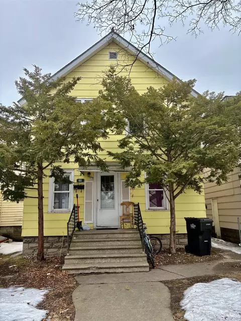 311 S 9th, Escanaba, MI 49829