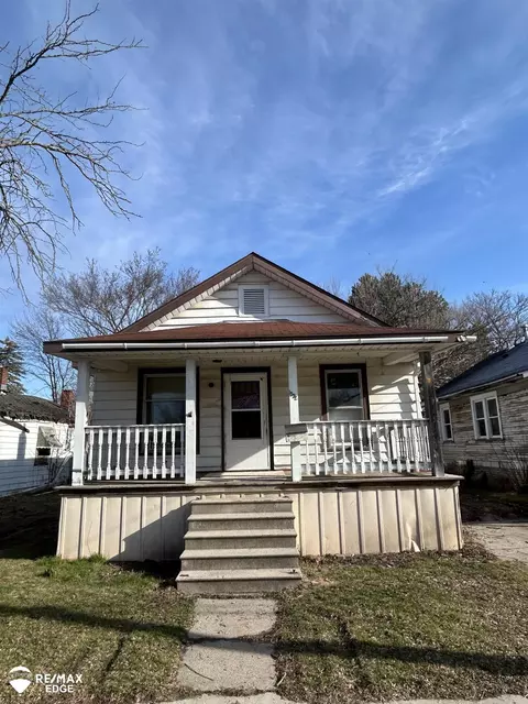 1522 Stanley, Saginaw, MI 48602