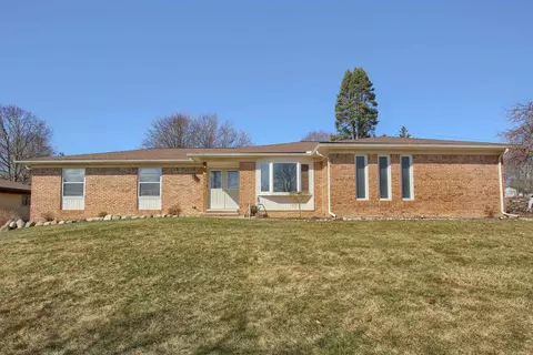 64531 Wicklow Hl, Washington, MI 48095