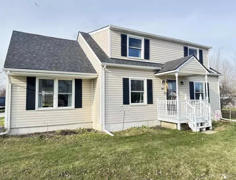 907 W Russell, Tecumseh, MI 49286