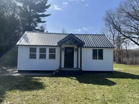 482 Robertson, Lake Orion, MI 48362