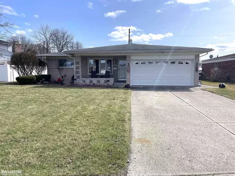 36267 Weber, Sterling Heights, MI 48310