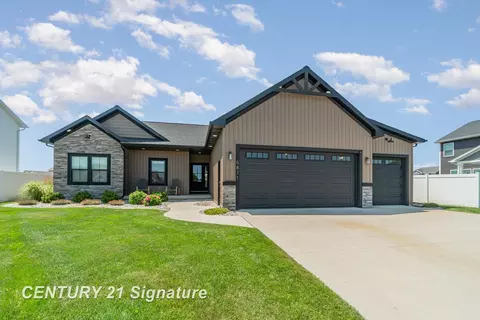 5871 Cotton Top, Freeland, MI 48623