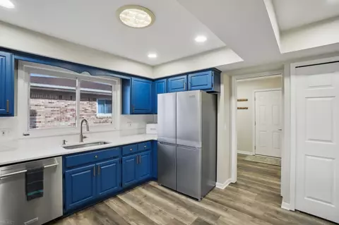 Kitchen - 15323 Olympic Dr, Macomb, MI 48044 photo 2 of 2