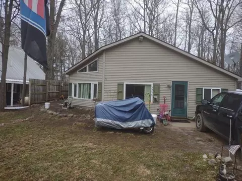 5456 Hillcrest, Gladwin, MI 48624