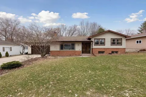 209 Westview, Alma, MI 48801