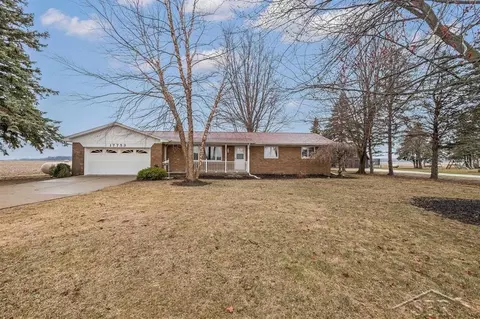 17753 Dice, Hemlock, MI 48626