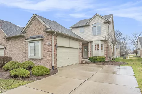40810 Suffield, Clinton Township, MI 48038