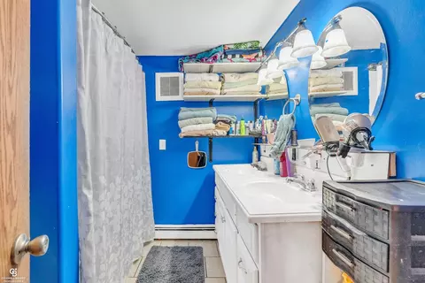 Bath - 1603 Saint Clair, Algonac, MI 48001 photo 1 of 1