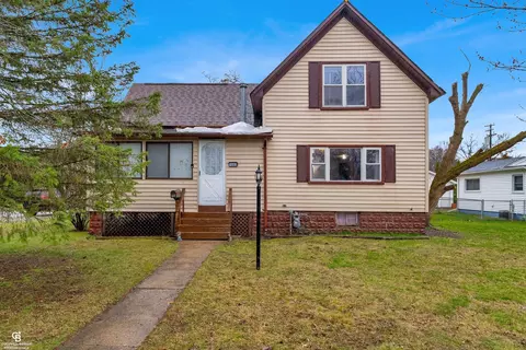 1603 Saint Clair, Algonac, MI 48001
