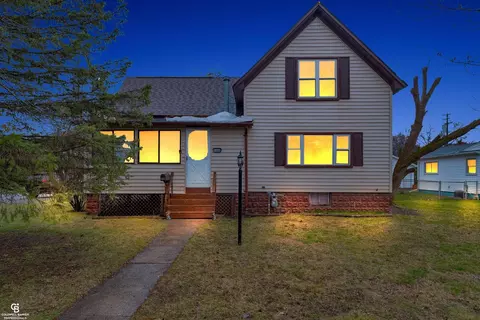 Exterior - 1603 Saint Clair, Algonac, MI 48001 photo 9 of 10