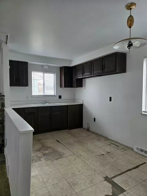 121 N Park, Algonac, MI 48001 photo 9