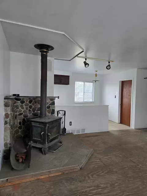 121 N Park, Algonac, MI 48001 photo 7