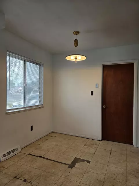 121 N Park, Algonac, MI 48001 photo 10