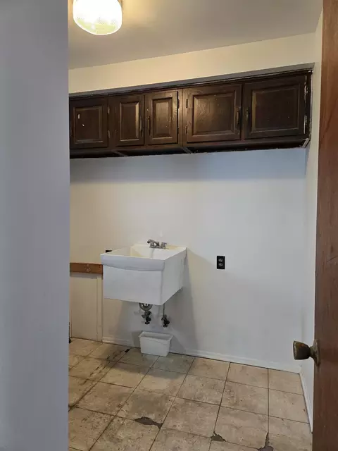 121 N Park, Algonac, MI 48001 photo 11