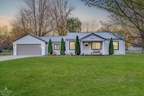 39341 Hazel, Harrison Township, MI 48045