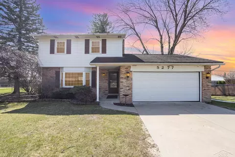 5277 Aldoran, Saginaw, MI 48638