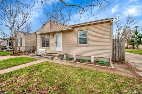 6641 Elm, Taylor, MI 48180