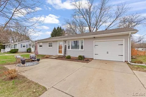 4130 N Draper, Jackson, MI 49203