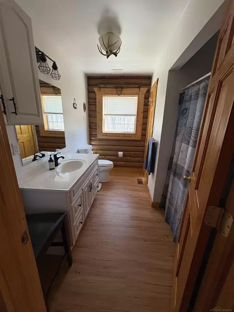 Bath - 2230 Loree, Applegate, MI 48401 photo 1 of 3