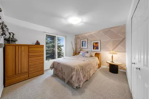 Bedroom - 17532 Invitational, Macomb, MI 48042 photo 4 of 4